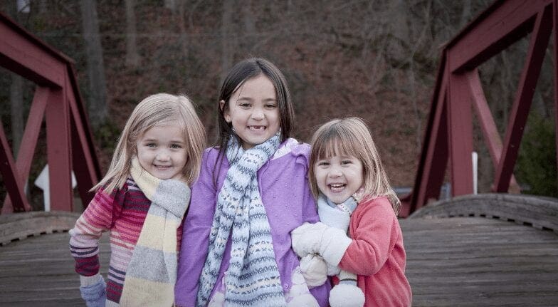 9 Signs You Are a Middle Child